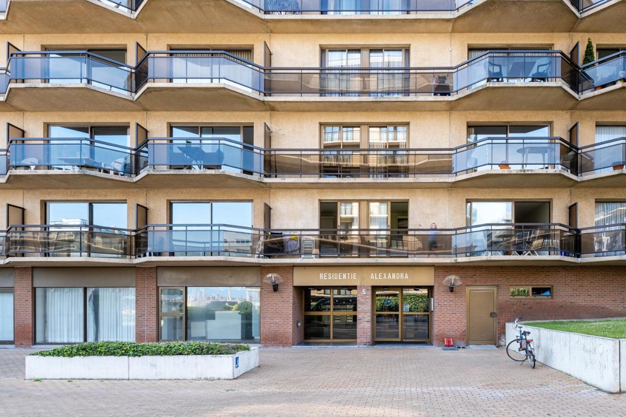 Апартаменты Alexandra 110 Де Панбархат Экстерьер фото